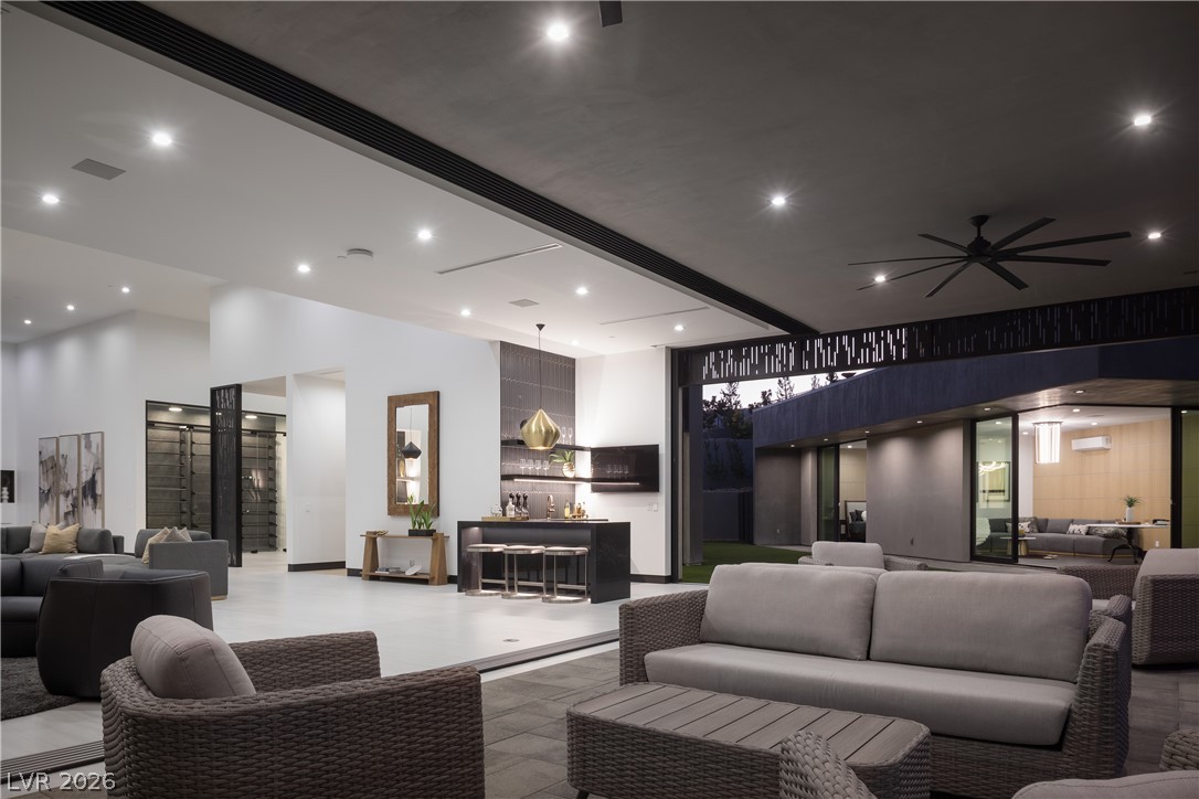 Photo 34 of 43, 38 Skybird Court