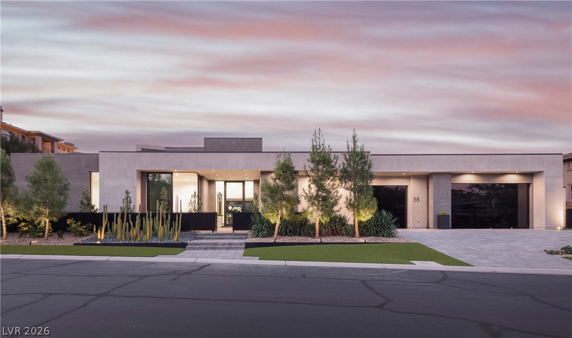 Photo 4 of 38 Skybird Court