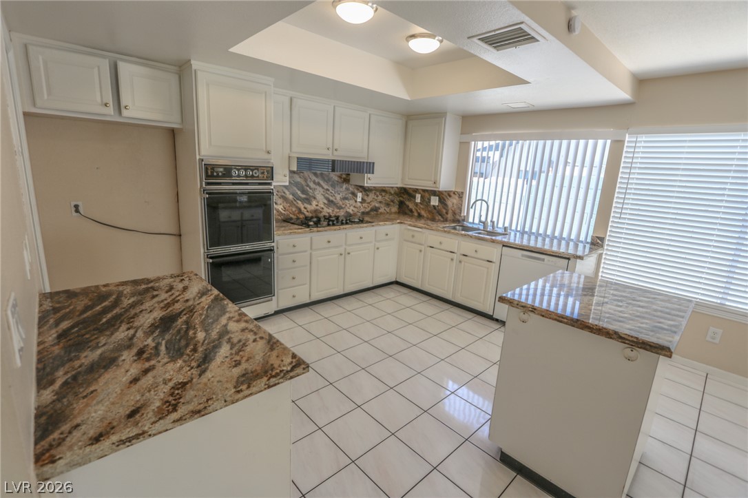 Photo 5 of 3839 Almondwood Drive