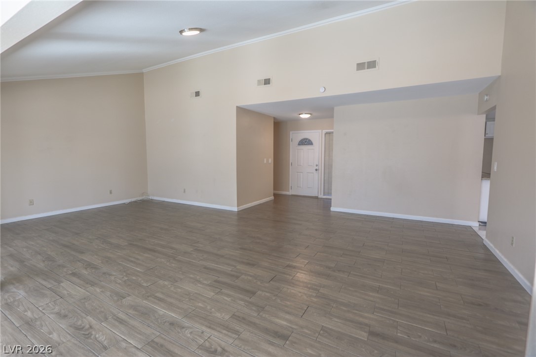 Photo 18 of 31, 3839 Almondwood Drive