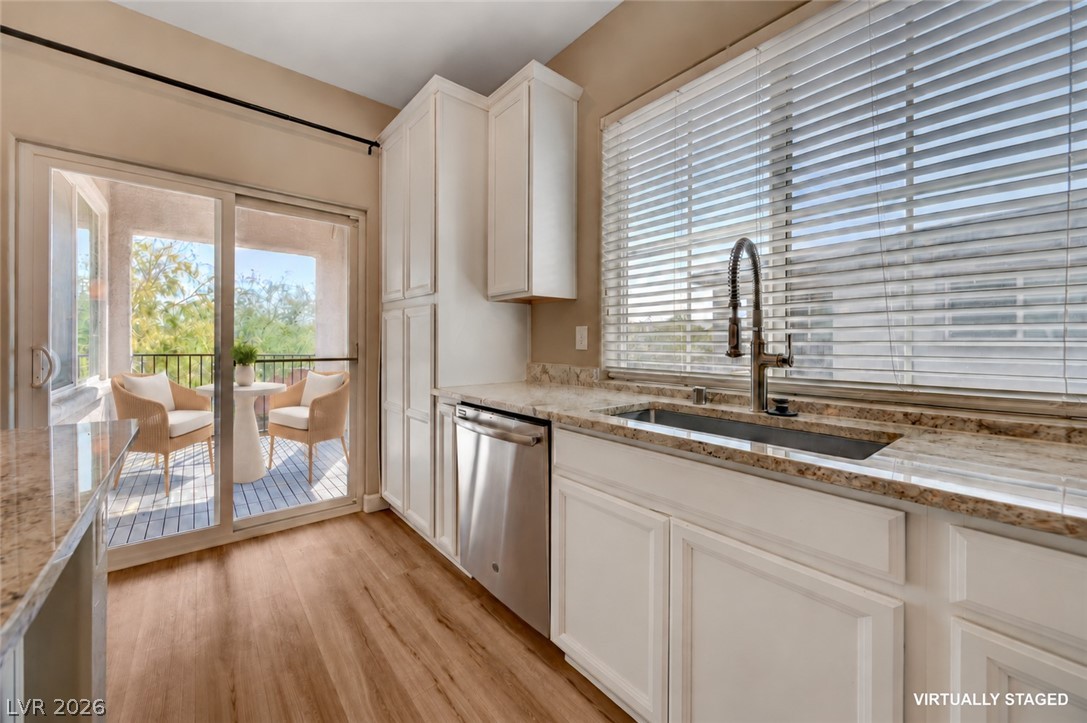 Photo 8 of 33, 8487 Insignia Avenue #106