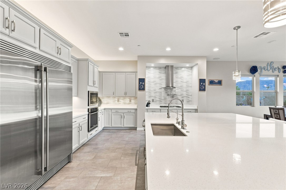 Photo 15 of 76, 6125 Pebble Glen Court