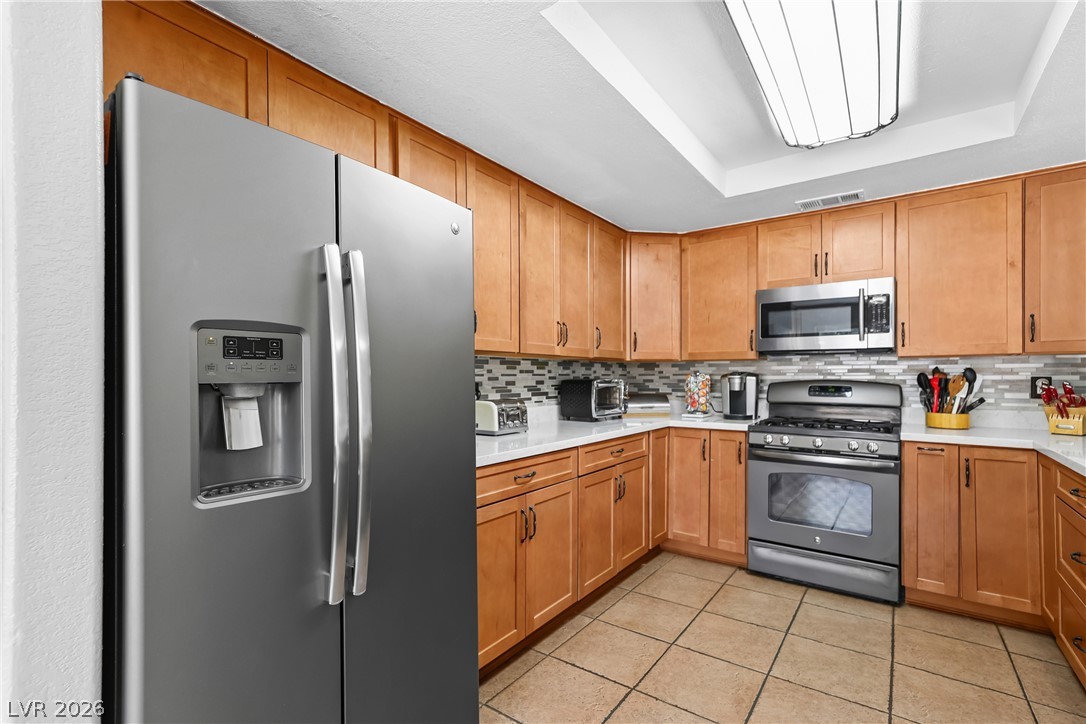 Photo 8 of 40, 7885 Desert Willow Drive