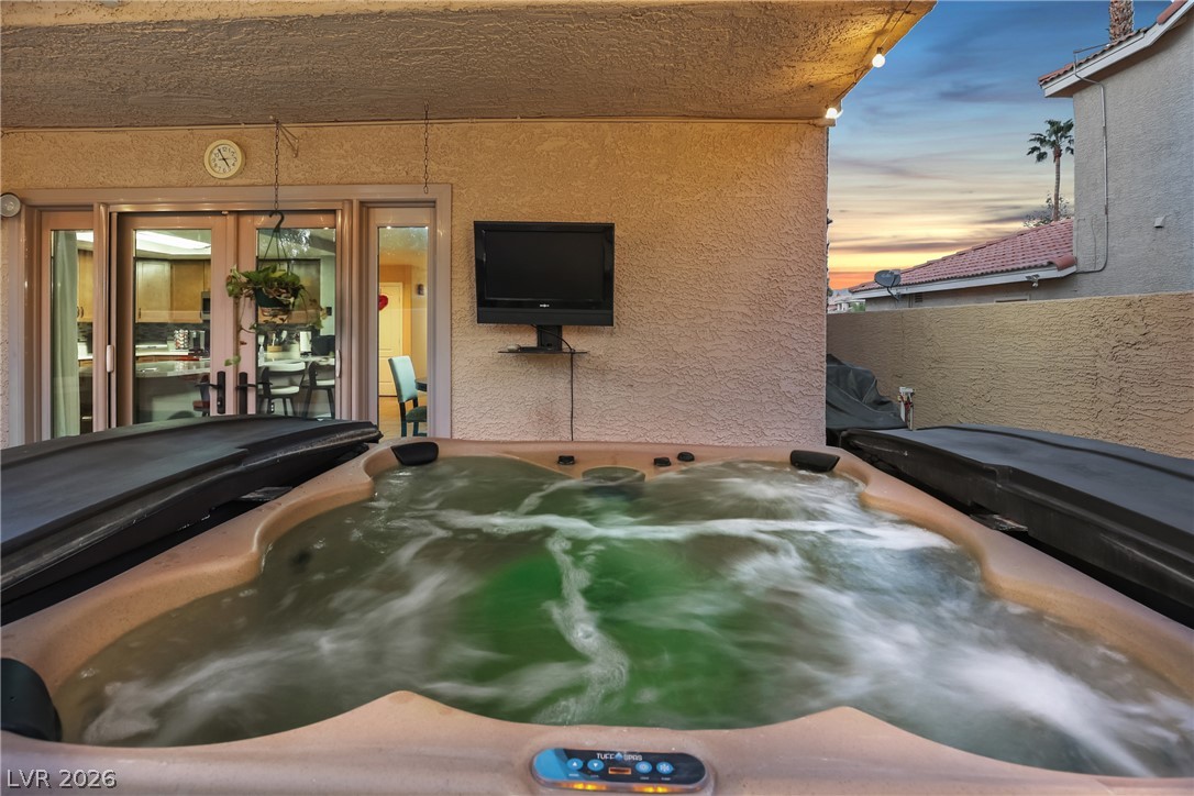 Photo 4 of 7885 Desert Willow Drive