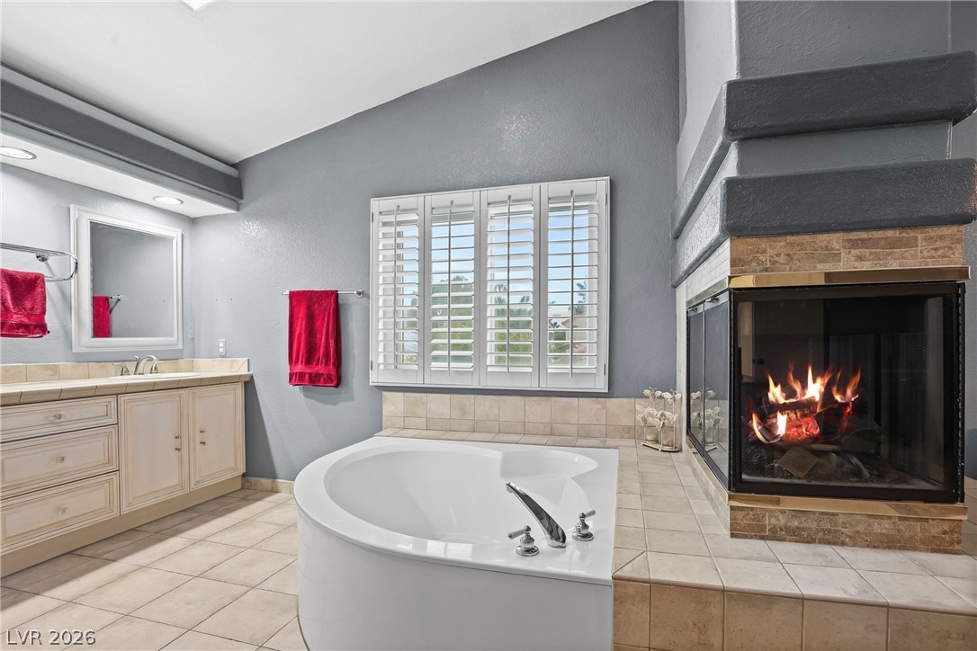 Photo 19 of 40, 7885 Desert Willow Drive