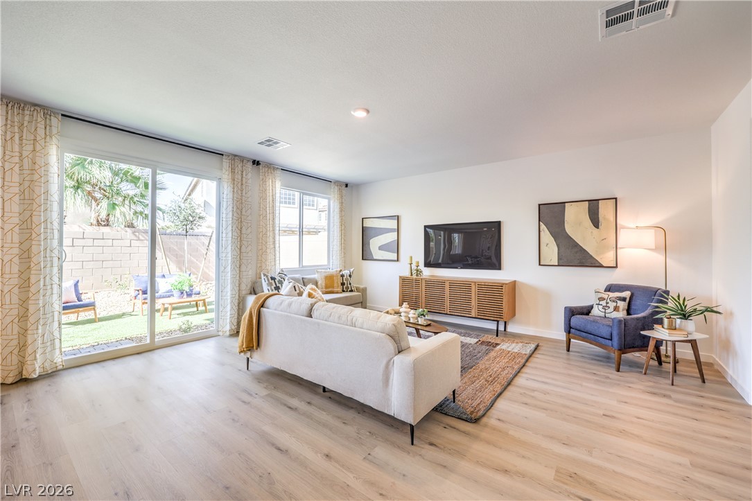 Photo 6 of 47, 6040 Bamboo Breeze Way