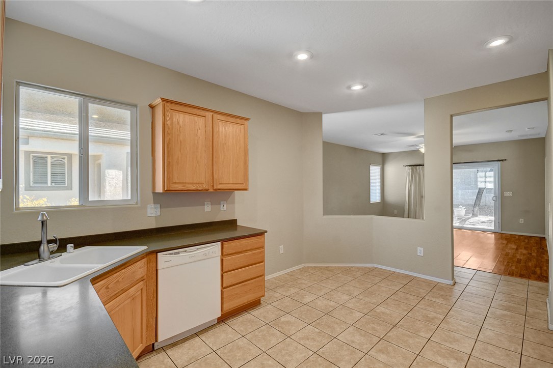Photo 17 of 80, Henderson, NV 89044