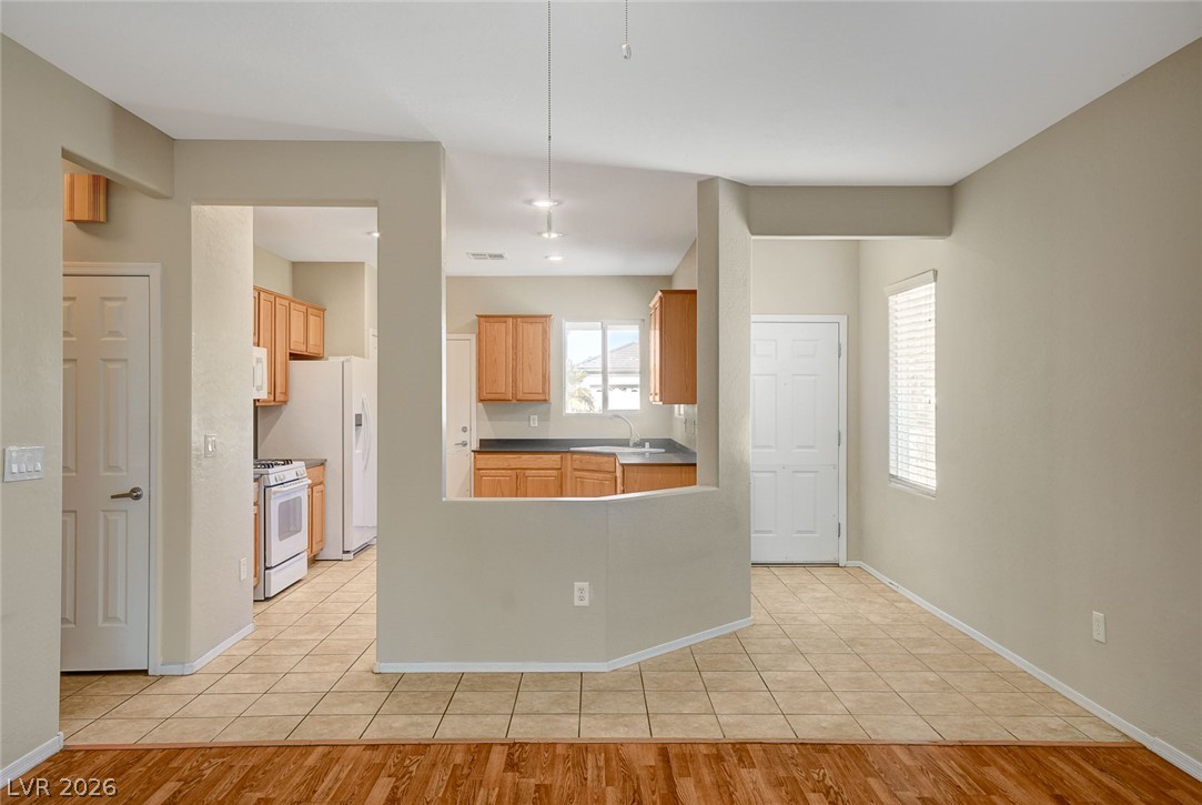 Photo 12 of 80, Henderson, NV 89044