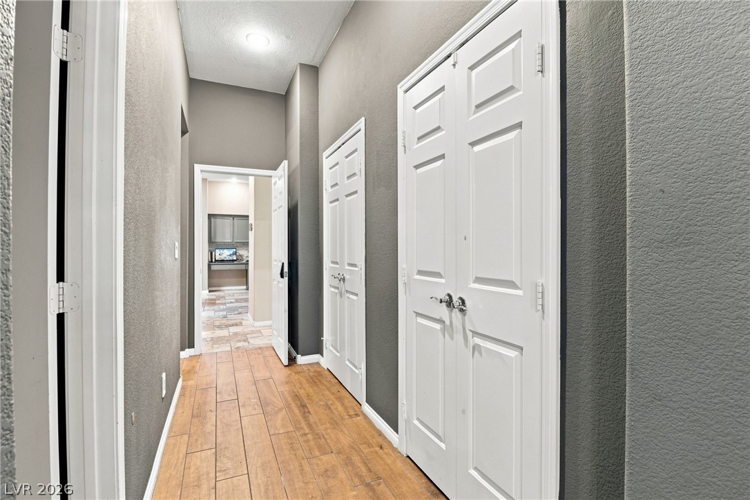 Photo 32 of 42, 9224 Aqueduct Street