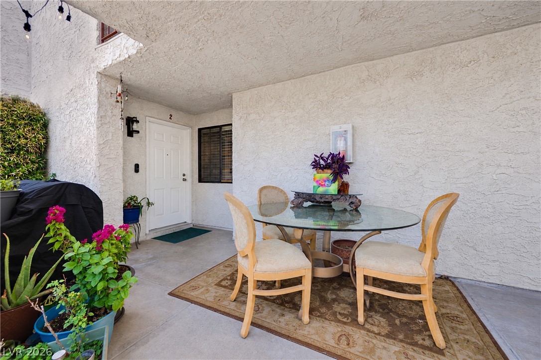 Photo 10 of 37, 5075 Eldora Avenue #2