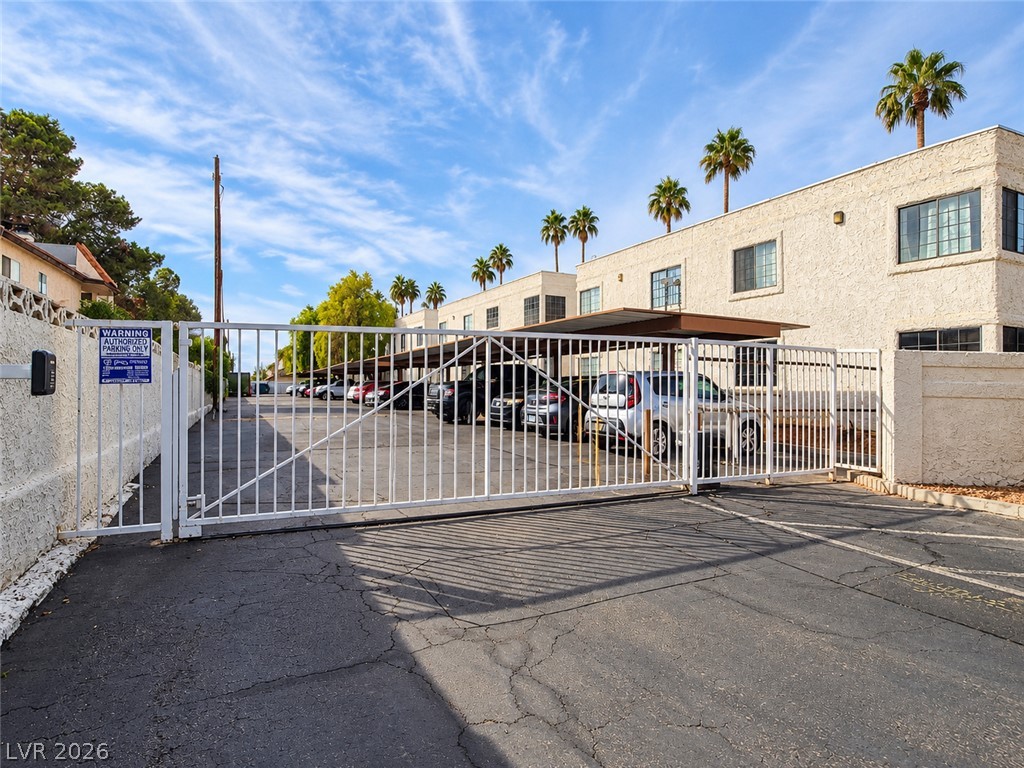 Photo 33 of 37, 5075 Eldora Avenue #2
