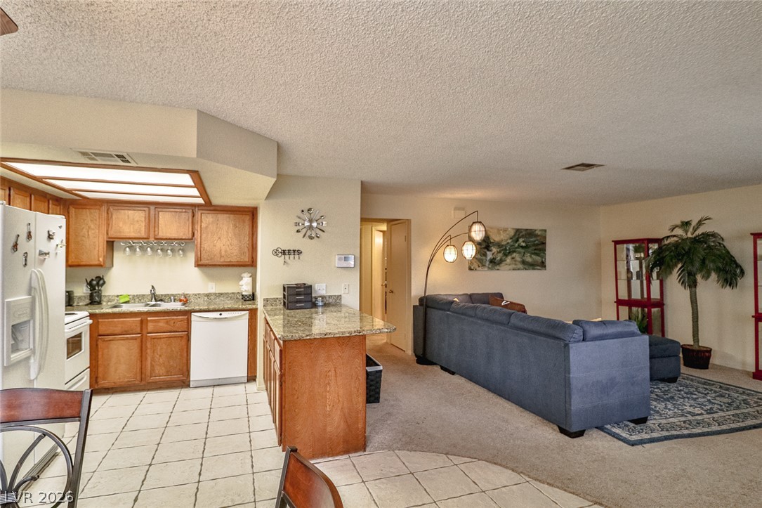 Photo 15 of 40, 7952 Calico Vista Boulevard #101