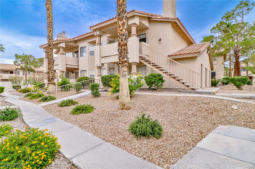 7952 Calico Vista Boulevard #101, Las Vegas 89128