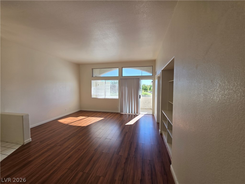 Photo 14 of 79, 3125 N Buffalo Drive #2104