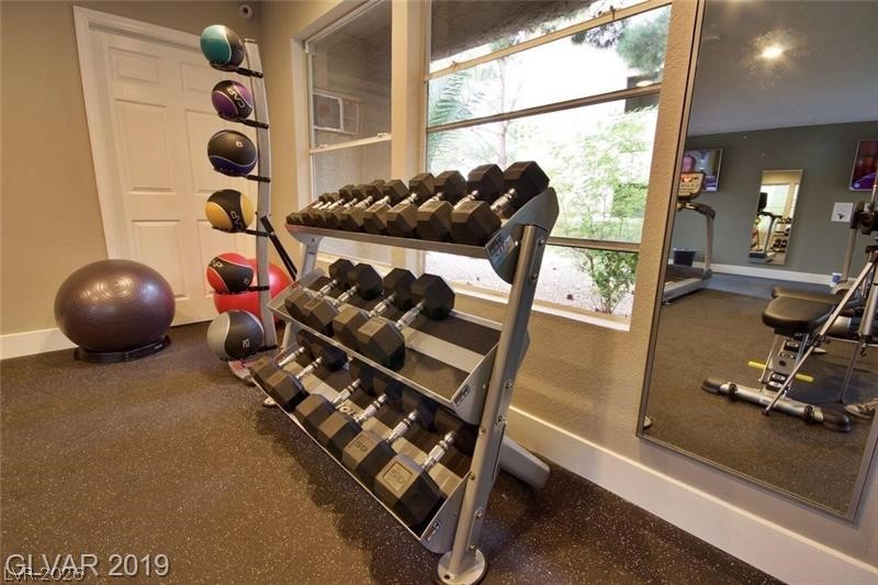 Photo 17 of 35, 4200 S Valley View Boulevard #3051