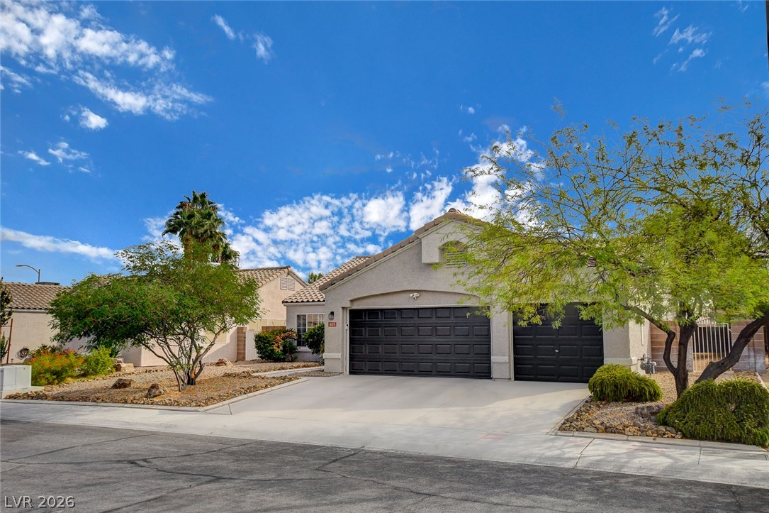 Photo 2 of 6113 Desert Haven Road