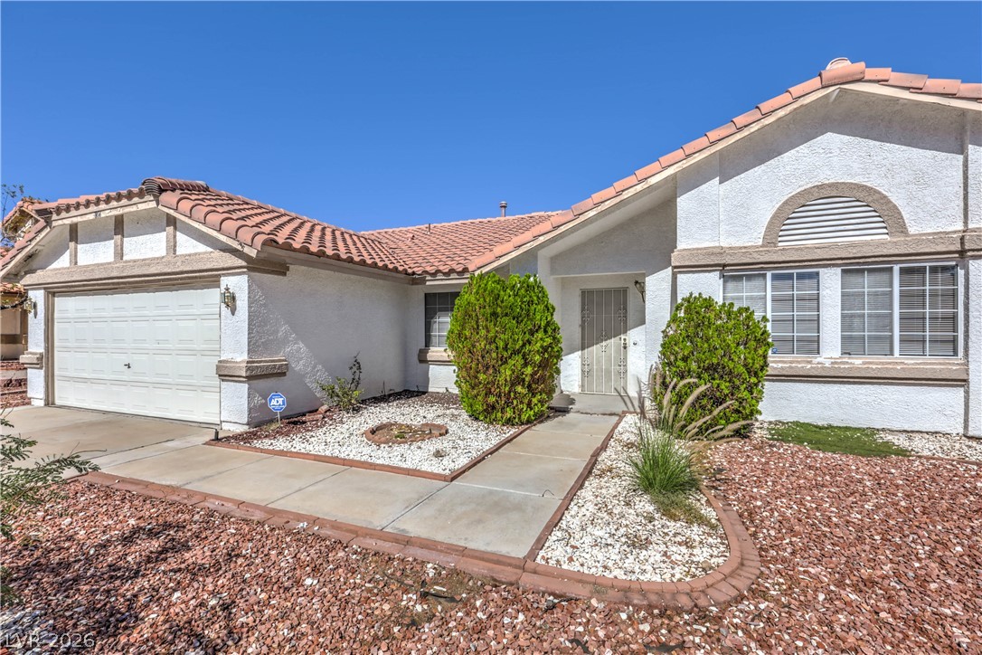 Photo 4 of 1806 Adonis Avenue