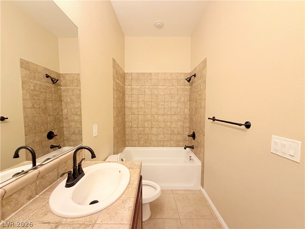 Photo 13 of 31, 9093 Ashiwi Avenue