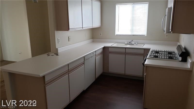 Photo 9 of 42, 5750 E Hacienda Avenue #202