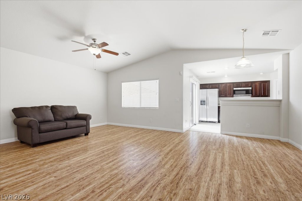 Photo 4 of 9344 Field Thistle Avenue