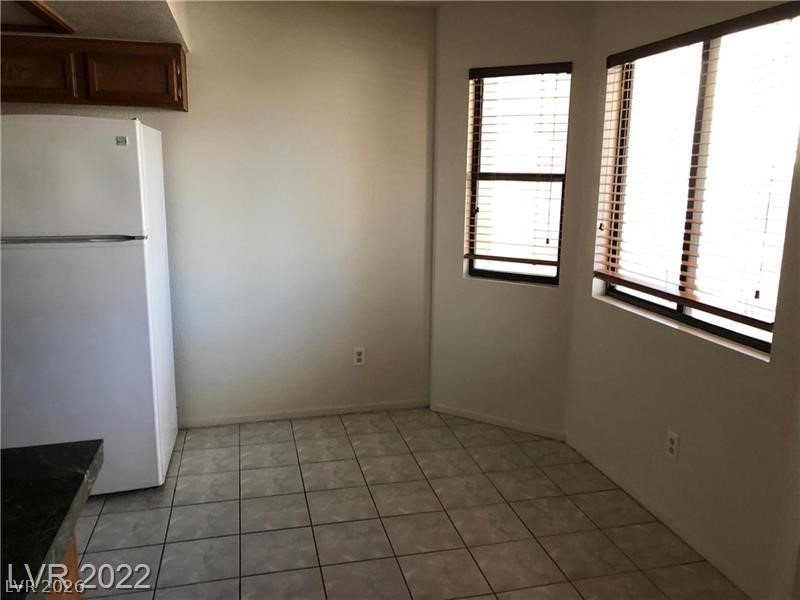Photo 12 of 30, 1105 SULPHUR SPRINGS Lane #102