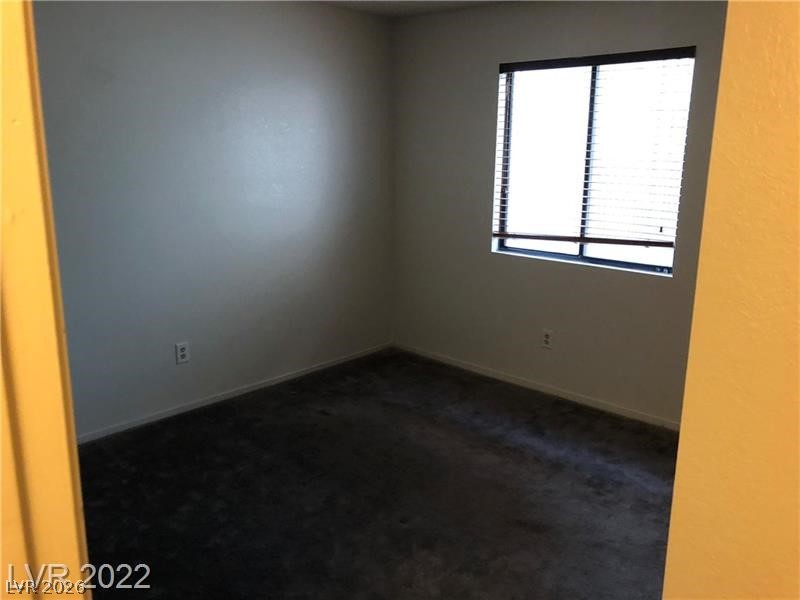 Photo 20 of 30, 1105 SULPHUR SPRINGS Lane #102