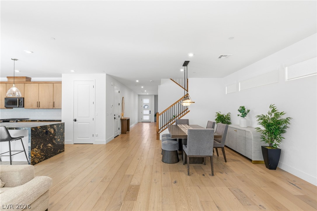 Photo 19 of 48, 3263 Fountaintree Avenue