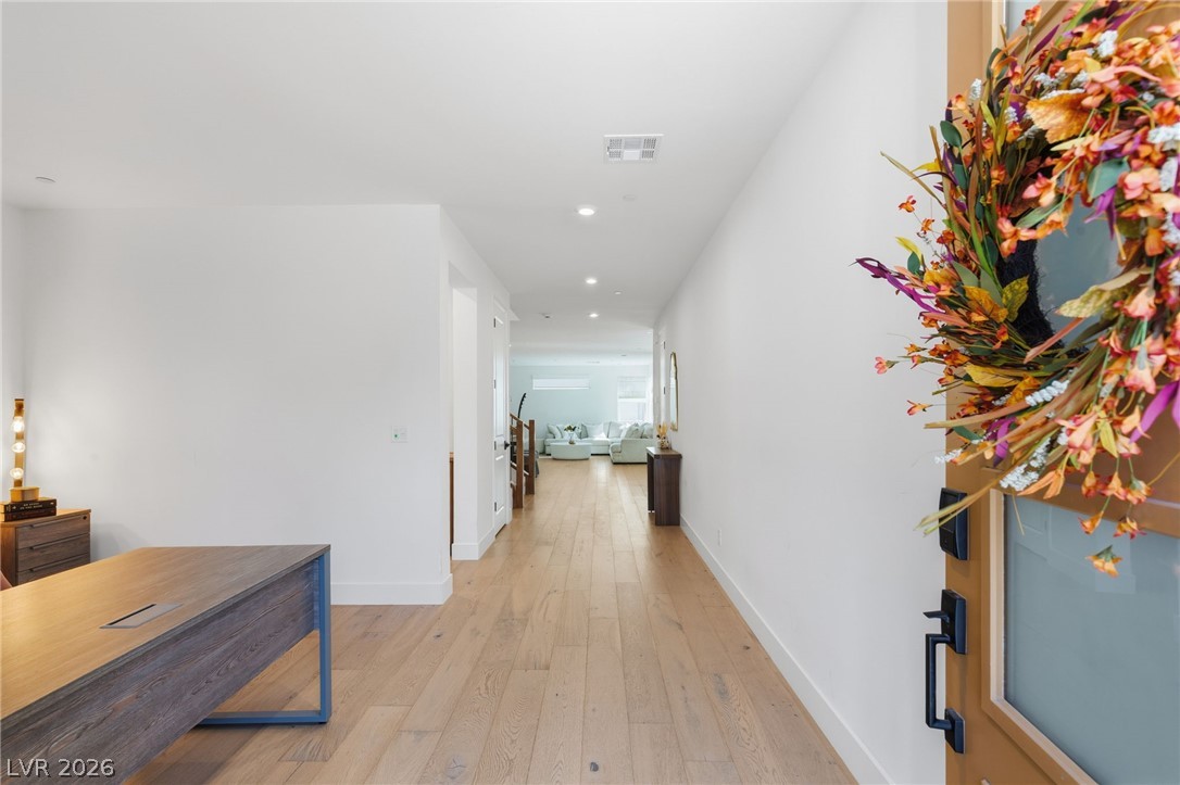 Photo 4 of 3263 Fountaintree Avenue