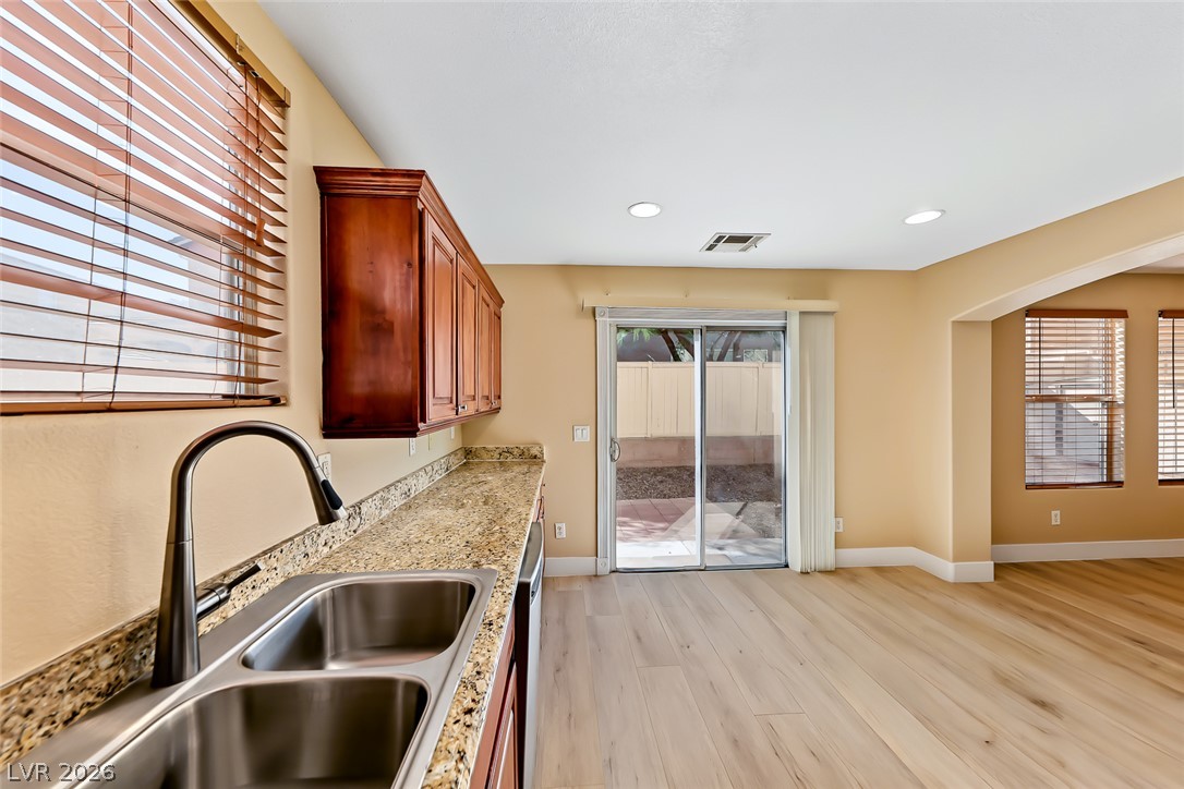 Photo 14 of 37, 2605 Wild Ambrosia Avenue