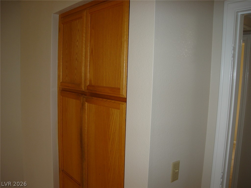 Photo 10 of 23, 9816 Cactus View Avenue
