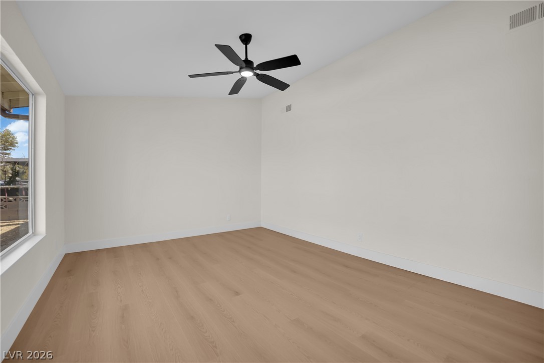 Photo 6 of 42, 5420 Oxbow Street