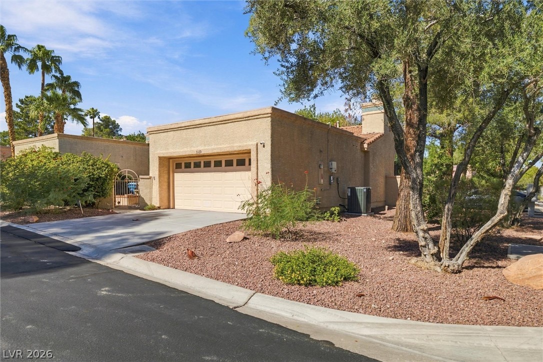 Photo 2 of 3330 Brookfield Drive