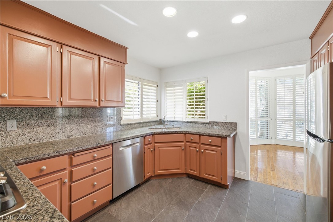 Photo 16 of 29, 3330 Brookfield Drive