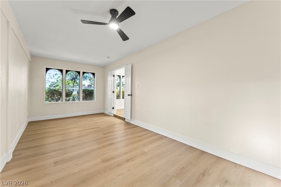 Photo 13 of 42, 4444 Denia Circle