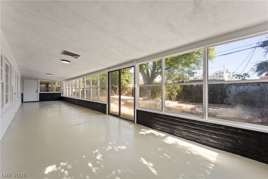 Photo 31 of 42, 4444 Denia Circle