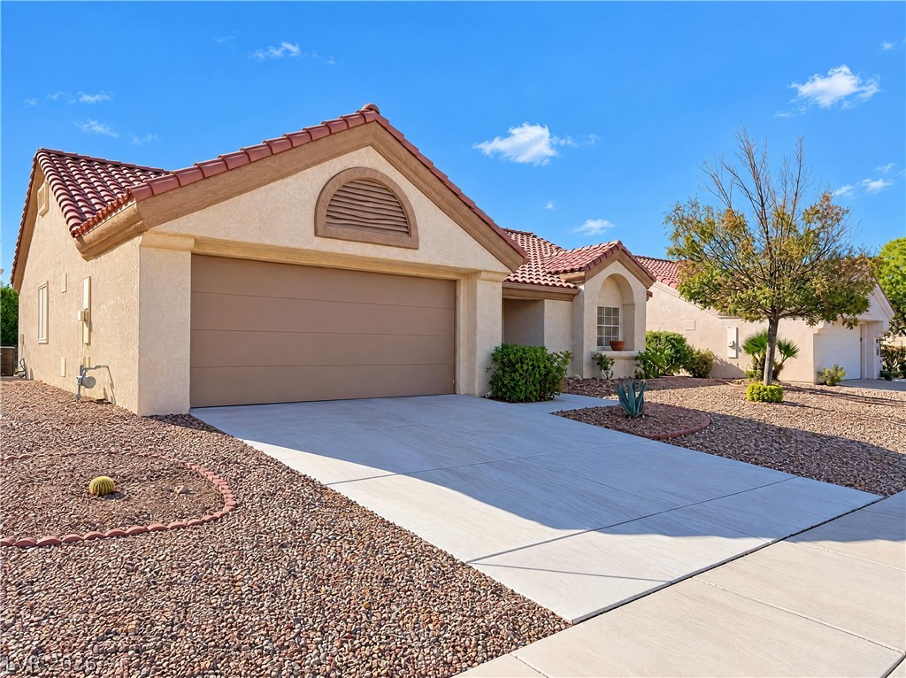 Photo 6 of 16, 2517 Palmridge Drive