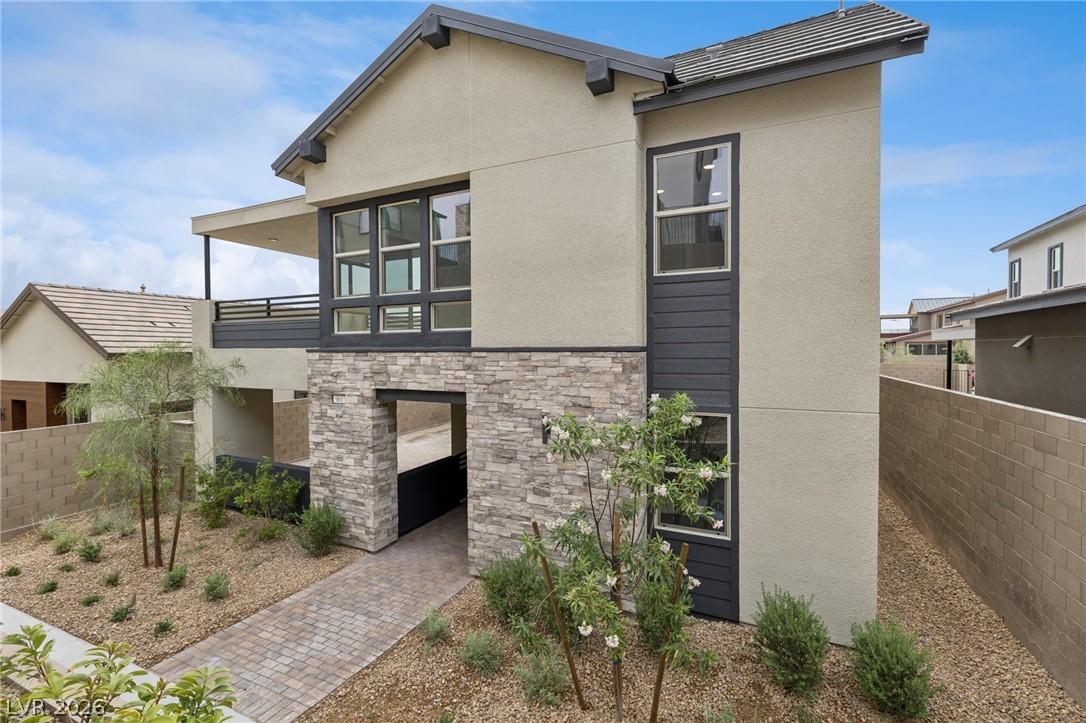 961 Golden Summit Avenue, Las Vegas