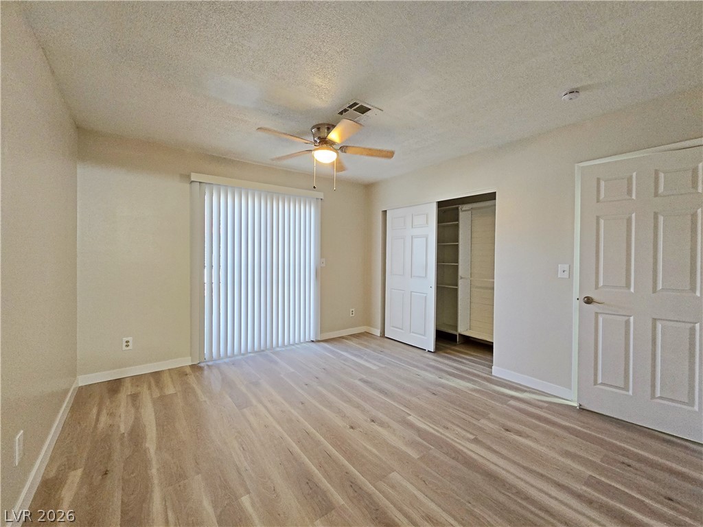 Photo 22 of 36, 1025 Willow Tree Drive #A