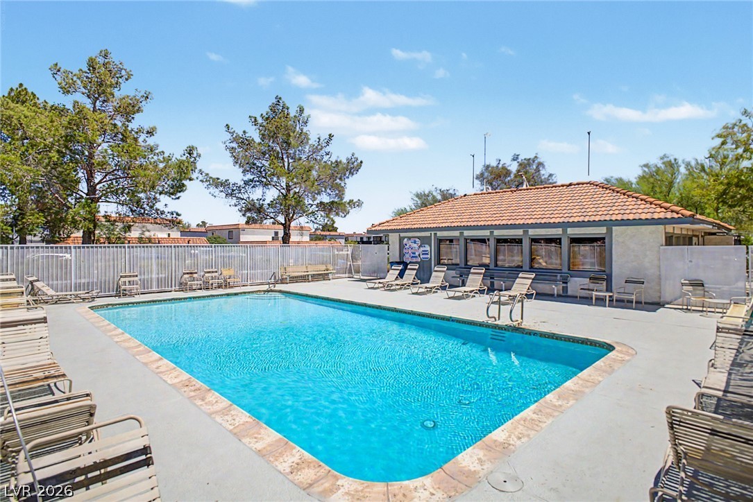 Photo 36 of 36, 1025 Willow Tree Drive #A