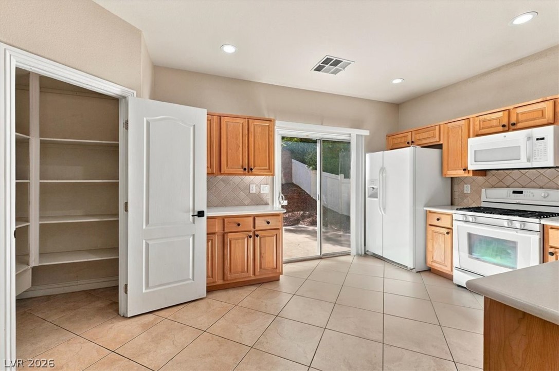 Photo 7 of 39, 1345 Cedar Berry Court