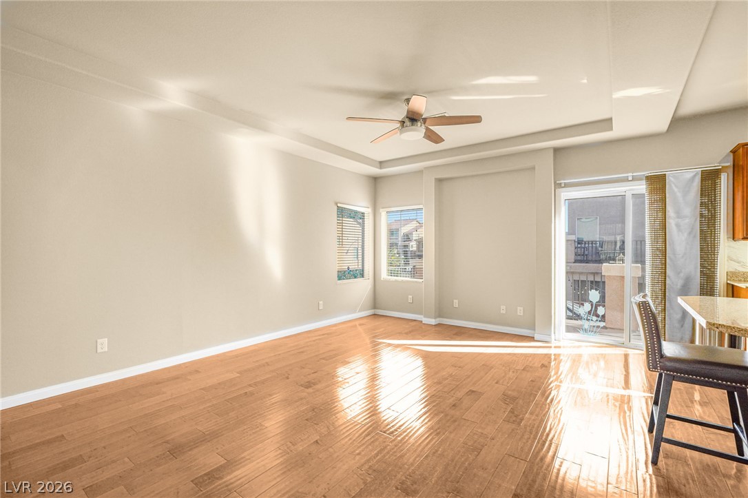 Photo 6 of 57, 6005 Crown Palms Avenue