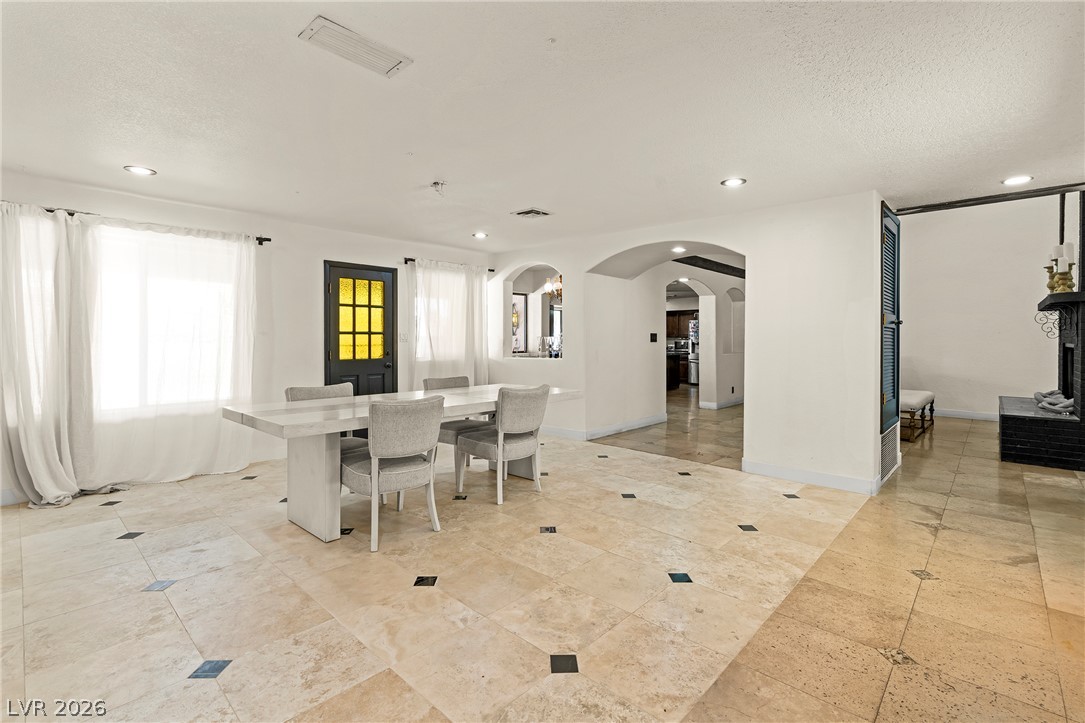 Photo 16 of 47, 5159 Jodi Court