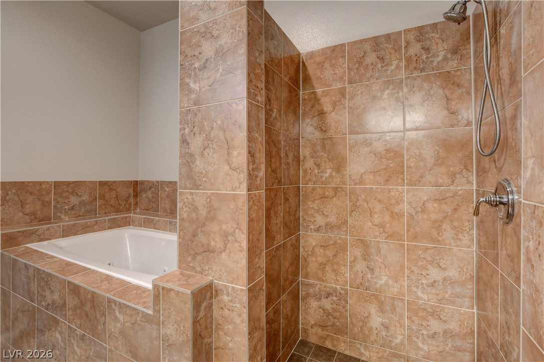 Photo 9 of 66, 10811 Ultima Court #102