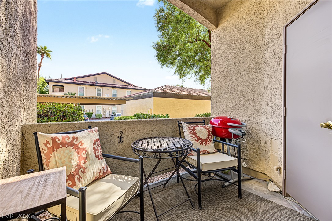Photo 6 of 34, 3395 Cactus Shadow Street #104
