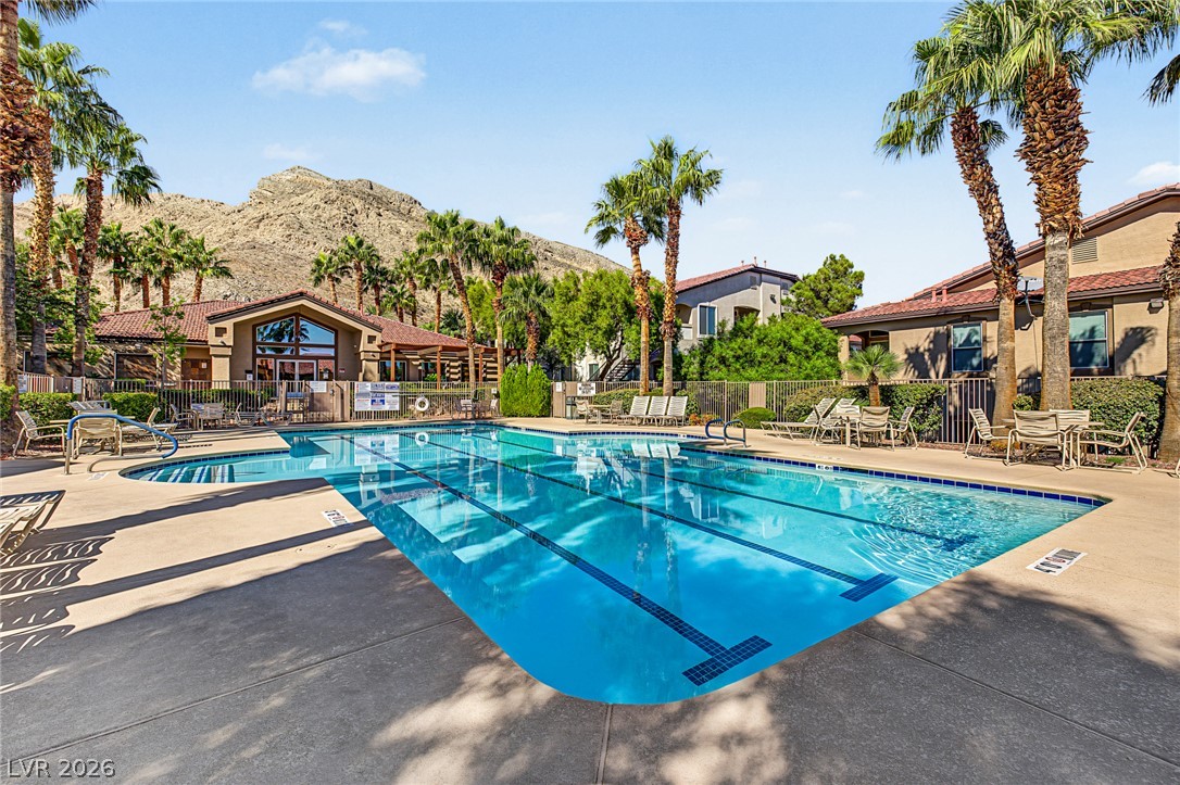 Photo 7 of 34, 3395 Cactus Shadow Street #104
