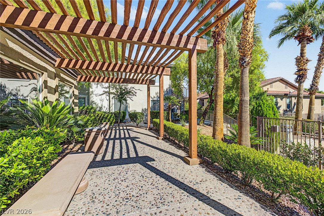 Photo 32 of 34, 3395 Cactus Shadow Street #104