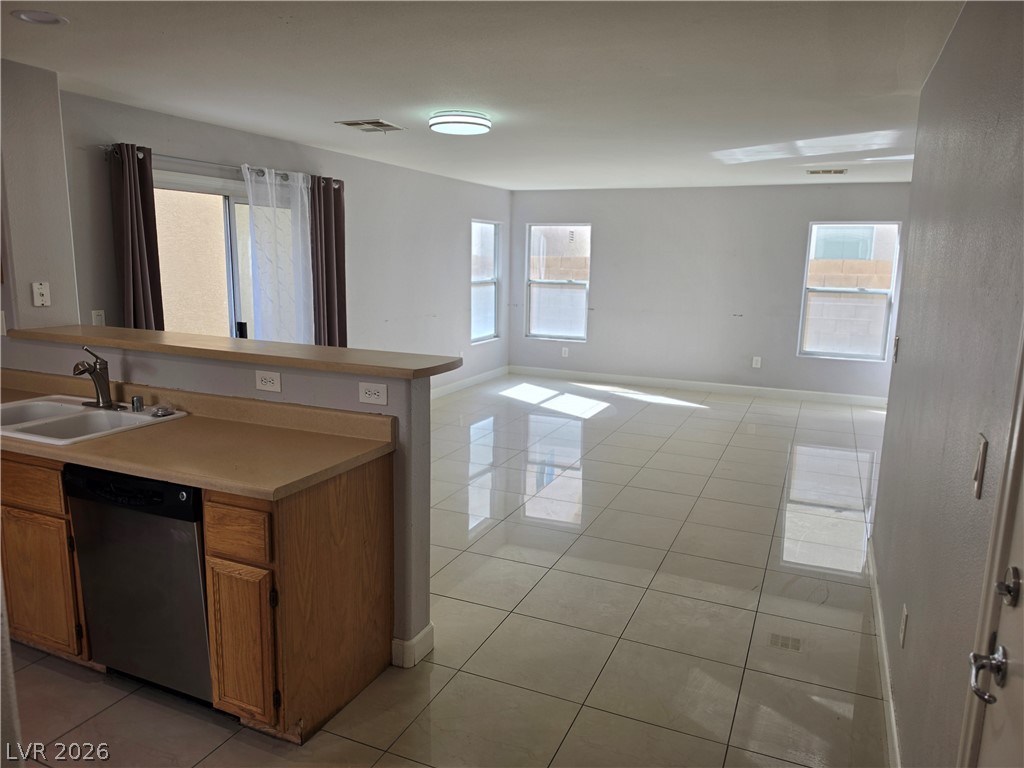 Photo 3 of 4213 Becket Court