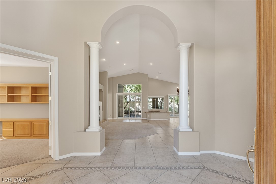 Photo 5 of 541 Summer Mesa Drive