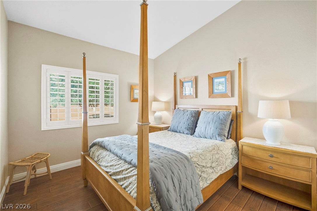 Photo 13 of 32, 2525 Vera Cruz Circle