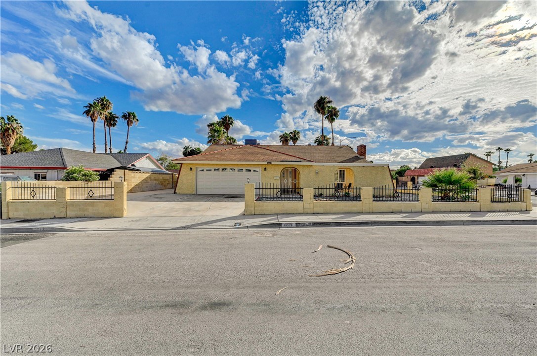 4445 Palencia Avenue, Las Vegas